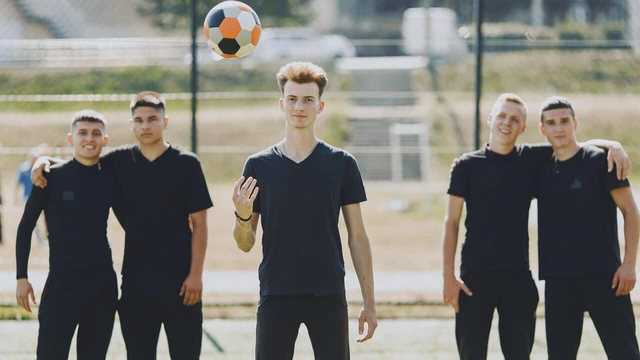 Comment Les Jeunes Footballeurs Influencent Les Paris
